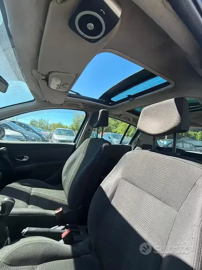 Usata Ford C-MAX Titanium 116 CV (85 kW) 2014 Grigio Monovolume