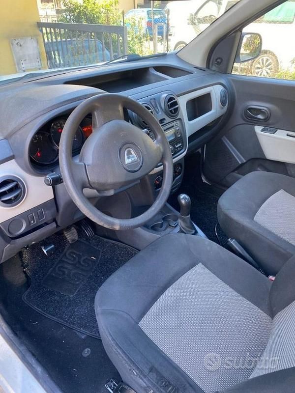 Usata Dacia Dokker 75 CV (55 kW) 2015 Bianco Monovolume