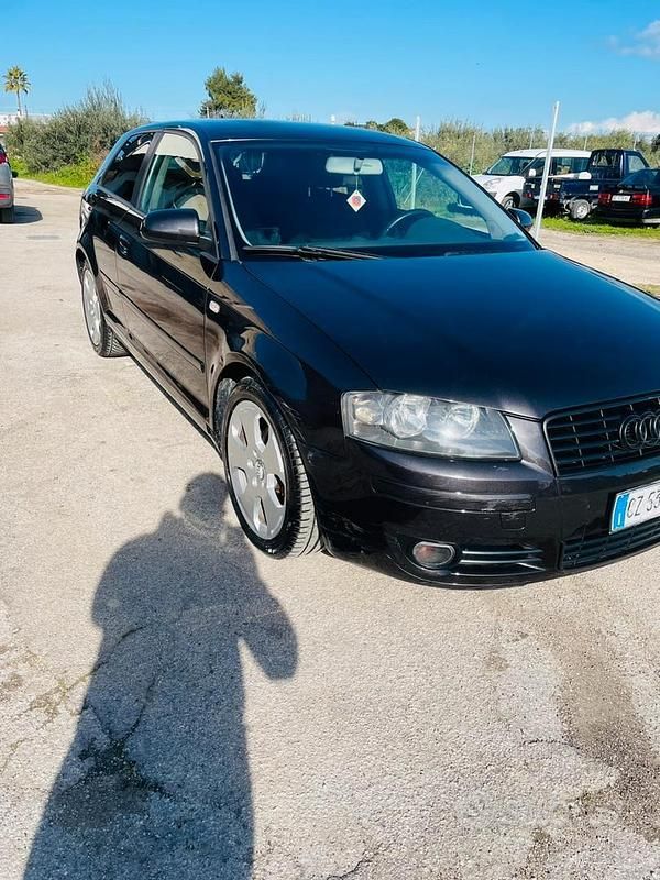 Usata Audi A3 105 CV (77 kW) 2006 Utilitaria