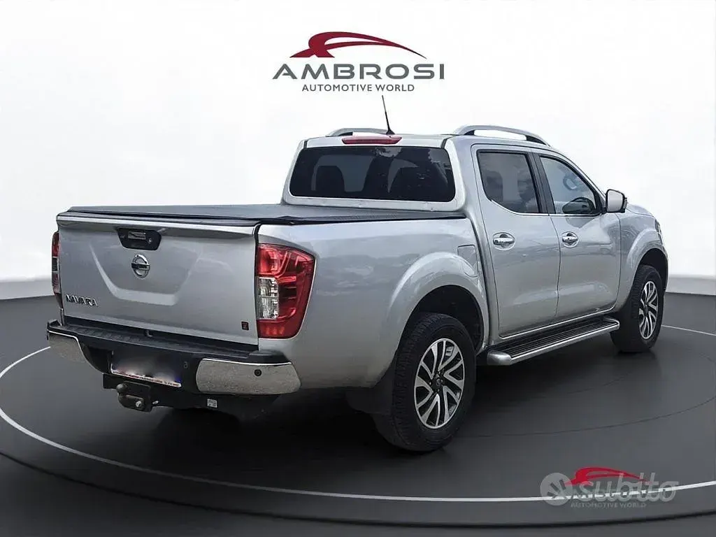 Usata Nissan Navara Tekna 190 CV (139 kW) 2019 Argento Pick-up