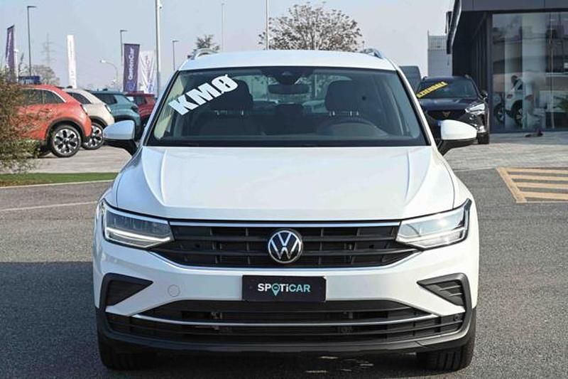 Usata VW Tiguan Life 150 CV (110 kW) 2022 Bianco SUV