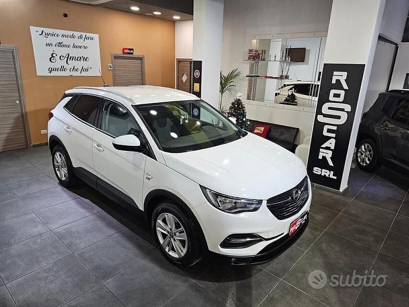 Bianco Usata 2018 Opel Grandland X Innovation SUV | 11.990 € (Ottimo prezzo) - Immagine 1/4