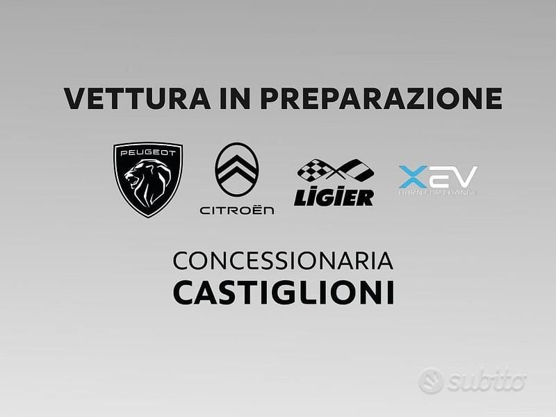 Usata Peugeot 208 Active 75 CV (55 kW) 2024 Rosso Utilitaria