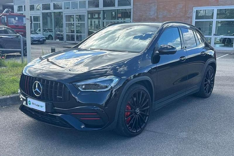 Nero Usata 2023 Mercedes GLA35 AMG AMG SUV | 40.990 € (Super prezzo) - Immagine 1/4