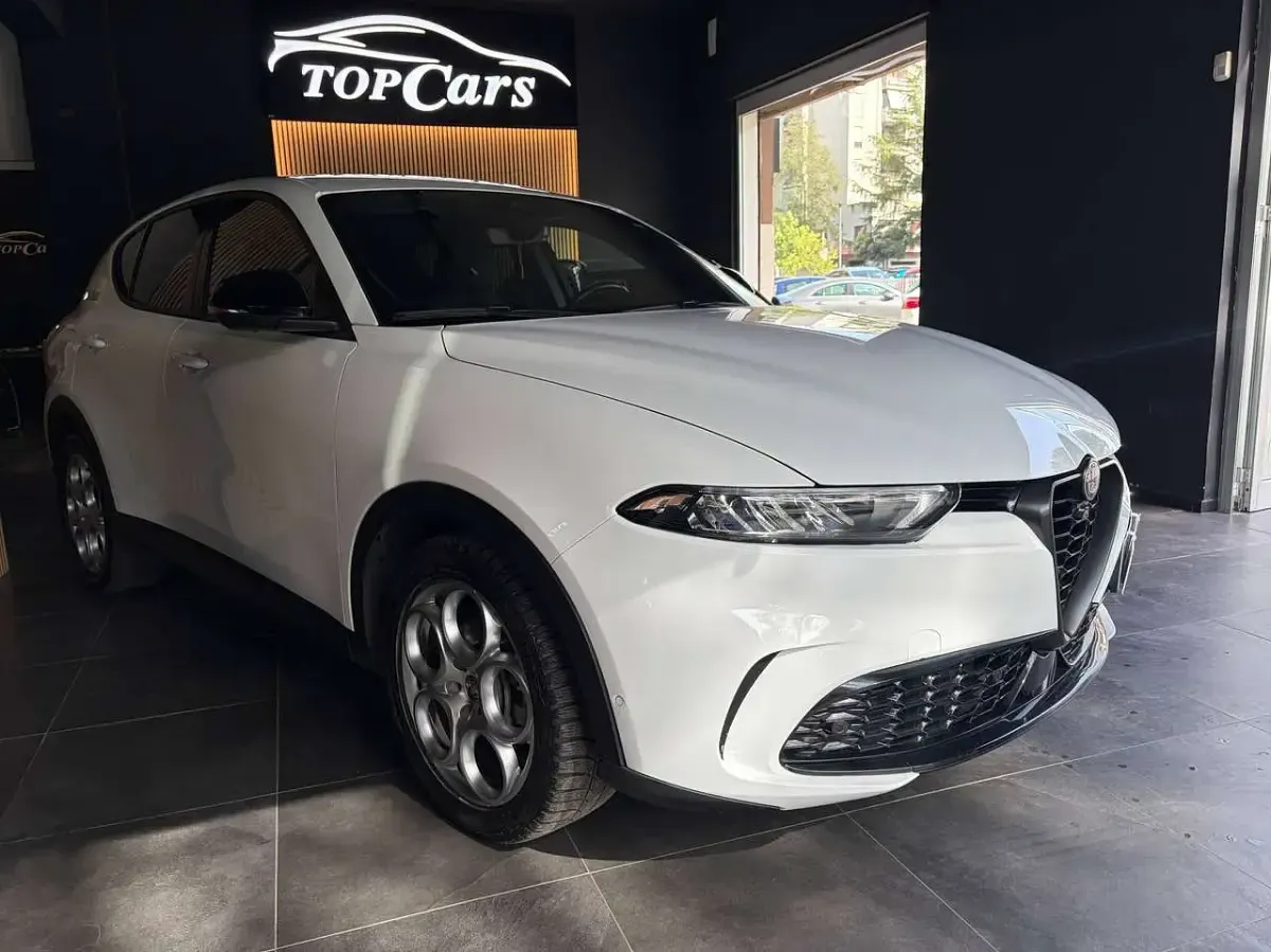 Usata Alfa Romeo Tonale Ti 131 CV (96 kW) 2023 Bianco SUV