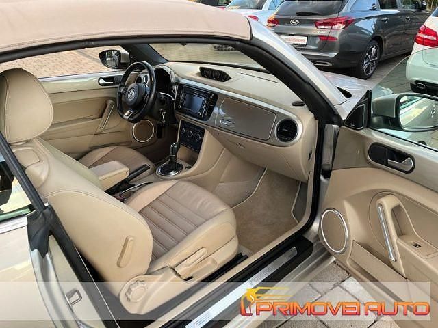 Beige Usata 2014 VW Maggiolino Sport Cabrio | 22.500 € (Buon prezzo) - Immagine 1/4