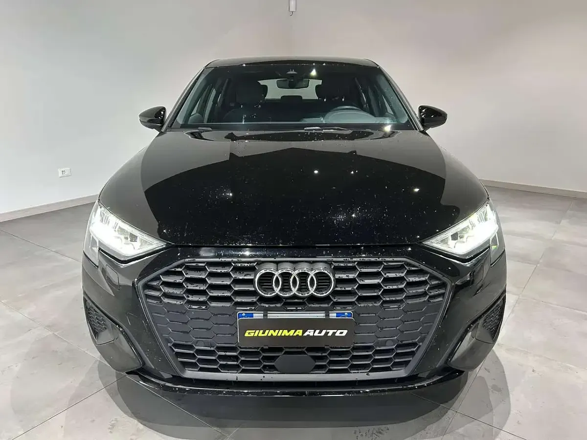Usata Audi A3 116 CV (85 kW) 2023 Nero Berlina