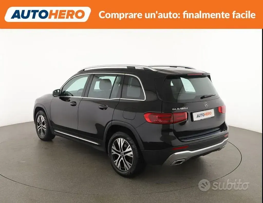 Usata Mercedes GLB180 116 CV (85 kW) 2024 Nero SUV