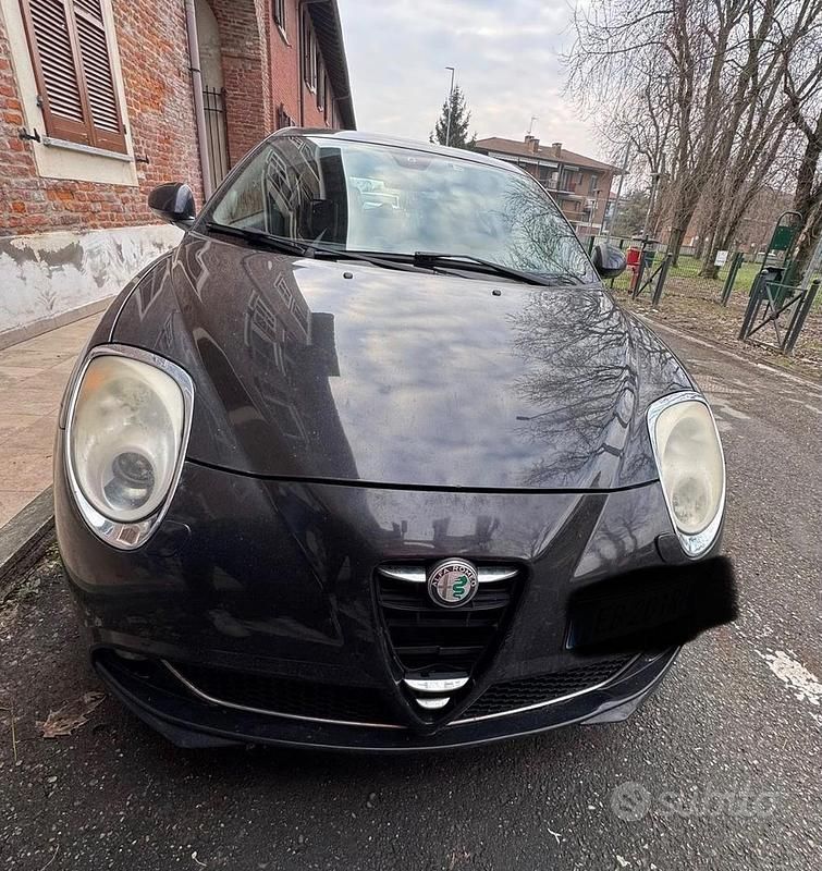 Usata Alfa Romeo MiTo Distinctive 135 CV (99 kW) 2010 Nero Utilitaria