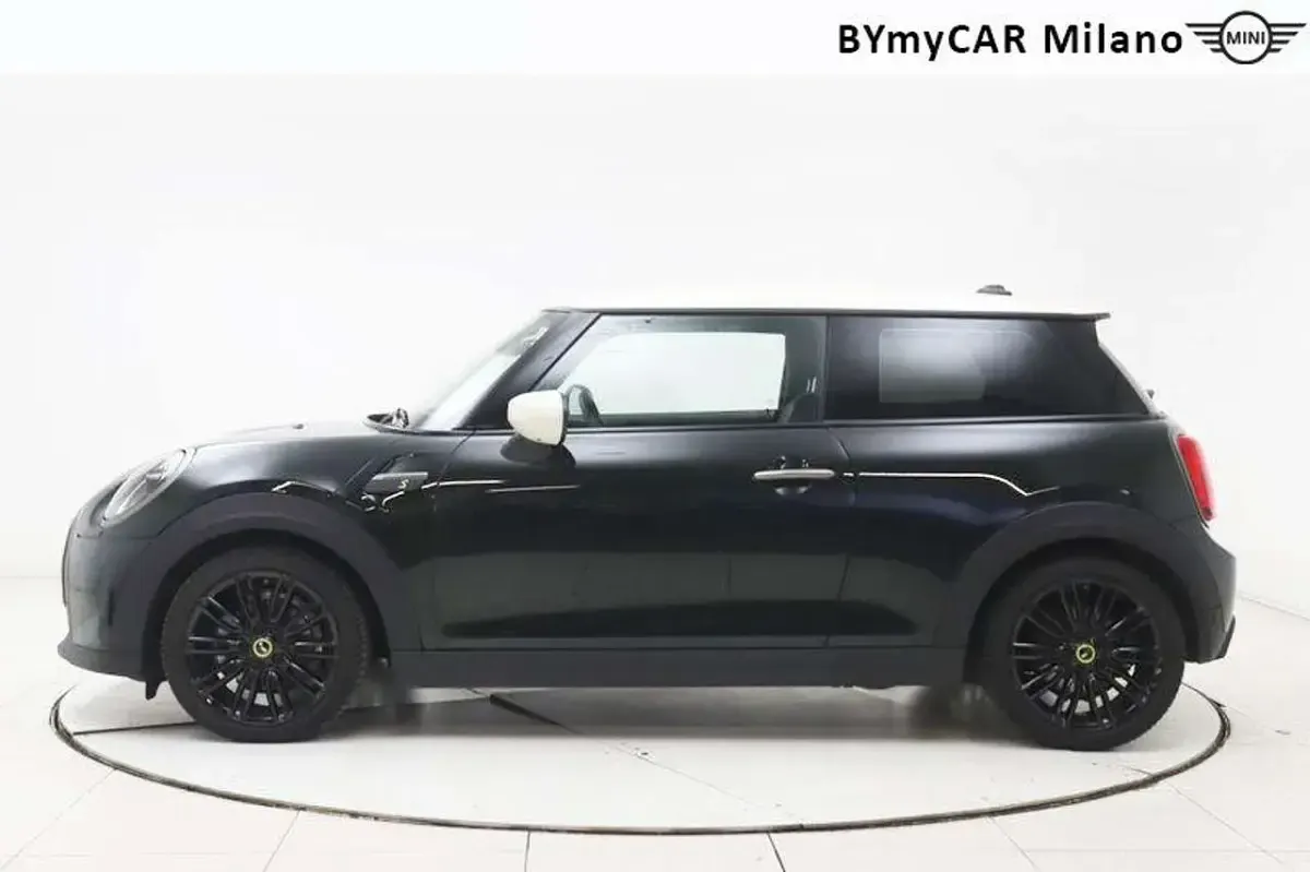 Usata Mini Cooper SE Classic 135 kW (184 CV) 2022 Other Utilitaria