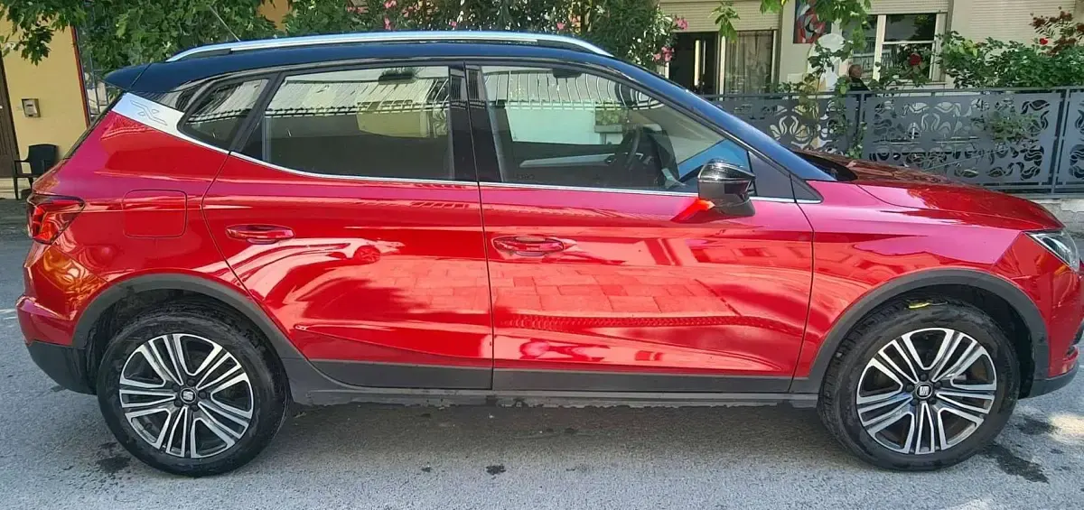 Usata Seat Arona XCELLENCE 95 CV (69 kW) 2018 Rosso SUV