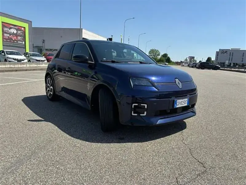 Usata Renault R5 Iconic 11 kW (15 CV) 2024 Blu scuro Utilitaria