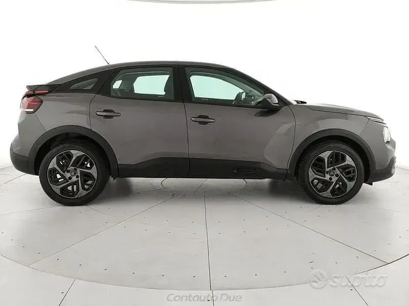 Usata Citroën C4 Feel 110 CV (80 kW) 2022 Grigio Berlina