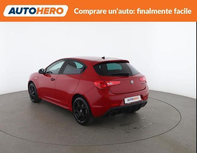Usata Alfa Romeo Giulietta Super 120 CV (88 kW) 2019 Rosso Utilitaria