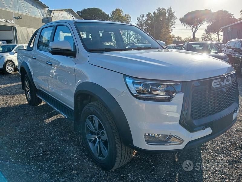 Usata EVO Cross 4 136 CV (100 kW) 2022 Bianco Pick-up