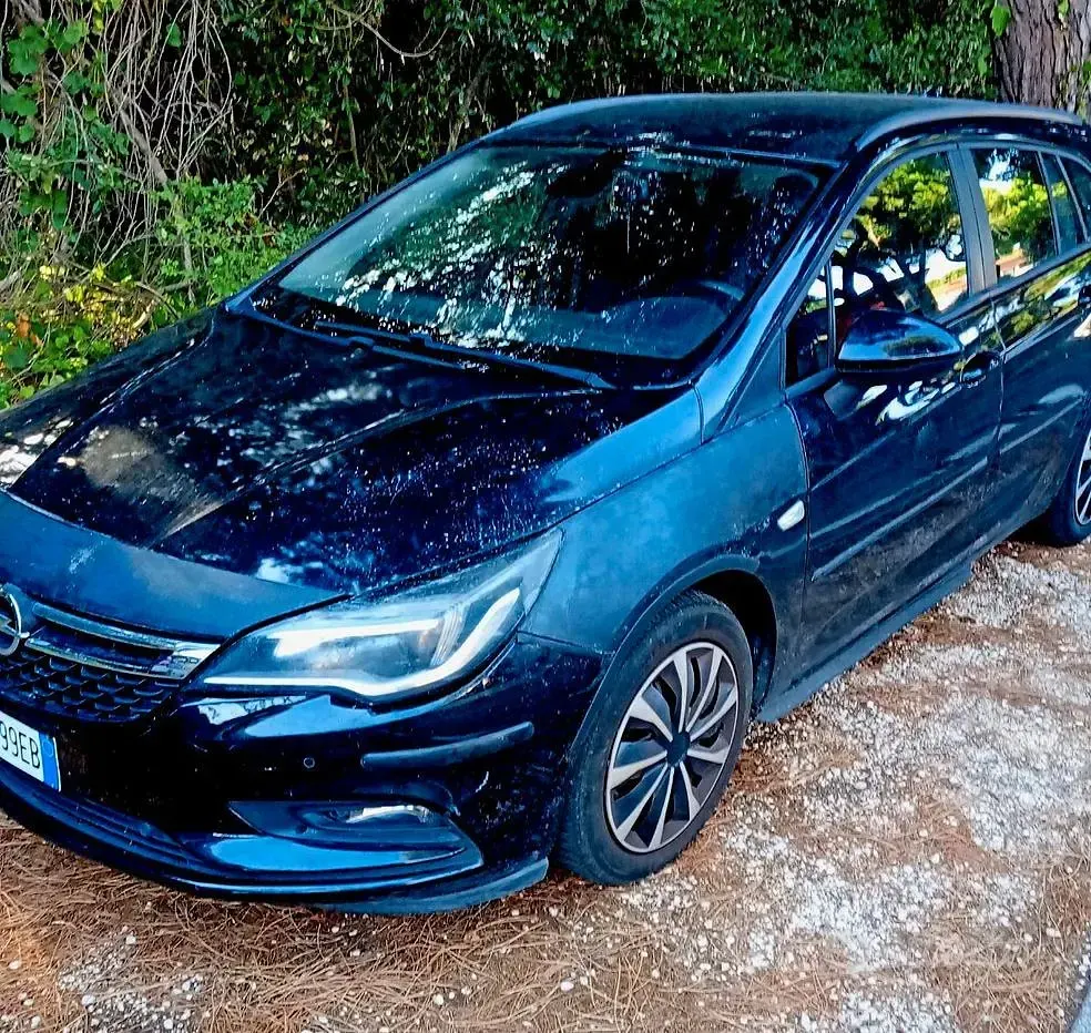 Usata Opel Astra 101 CV (74 kW) 2019 Nero Station wagon