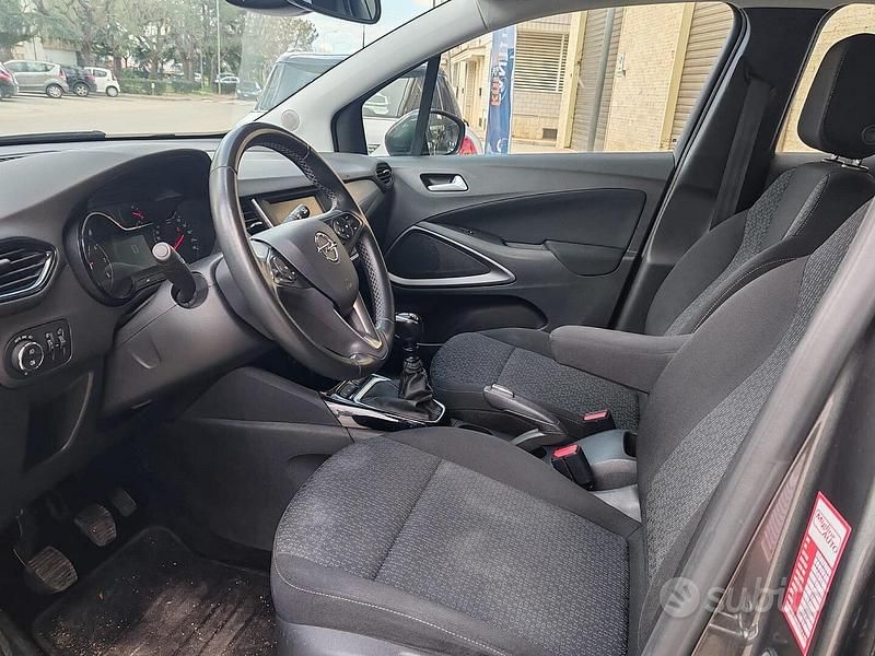 Usata Opel Crossland X Ultimate 110 CV (80 kW) 2021 Grigio SUV