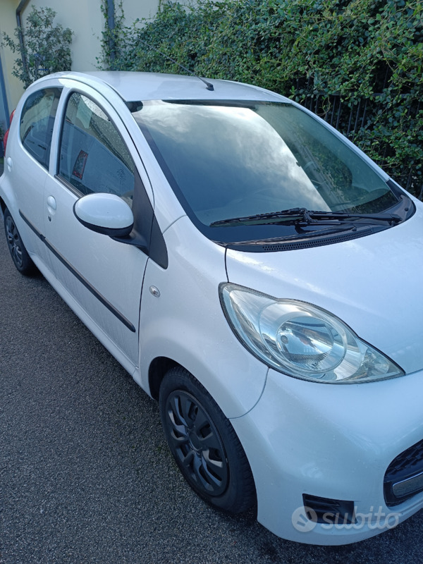 Peugeot 107 usata a Pieve di Soligo - Treviso per € 5.800