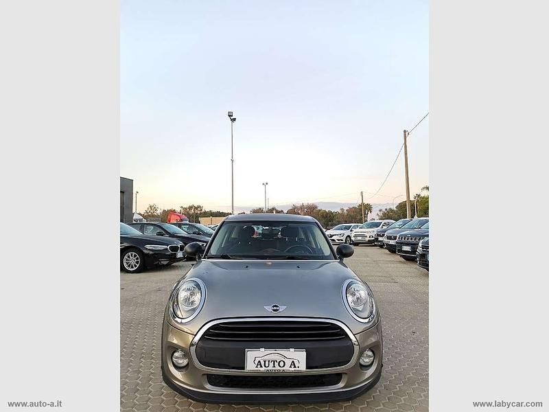 Usata Mini Cooper 95 CV (69 kW) 2018 Grigio Utilitaria