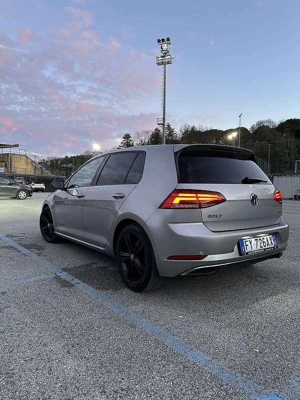 Usado VW Golf VII Executive 131 CV (96 kW) 2019 Berlina