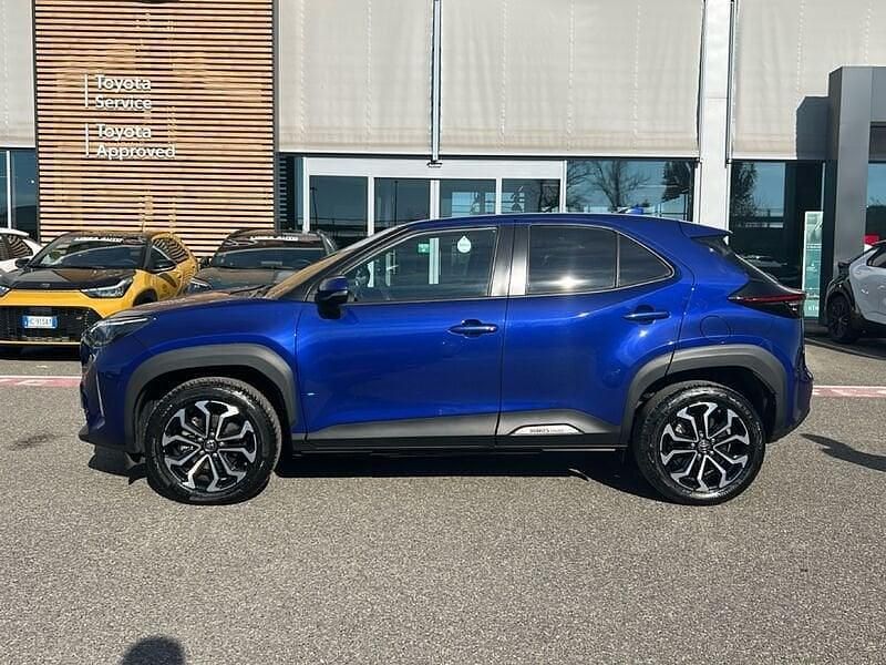 Usata Toyota Yaris Cross Trend 116 CV (85 kW) 2022 Blu SUV