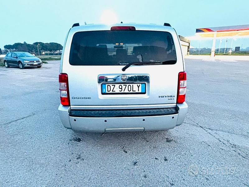 Usata Dodge Nitro SXT 2010 Grigio SUV