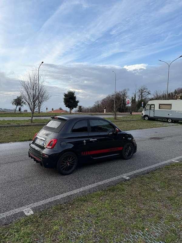 Usata Abarth 595C Turismo 165 CV (121 kW) 2019 Cabrio