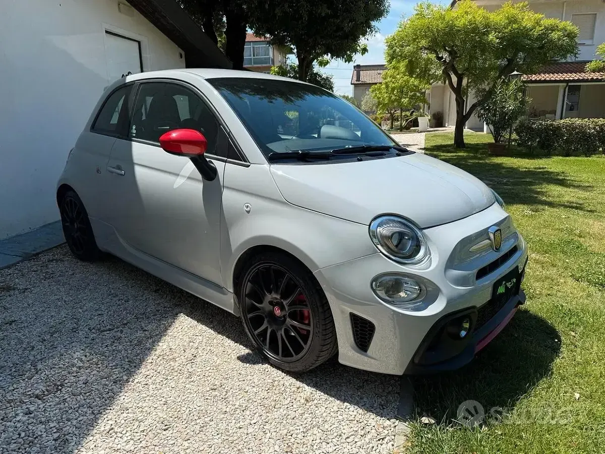 Usata Abarth 595 165 CV (121 kW) 2022 Grigio Berlina