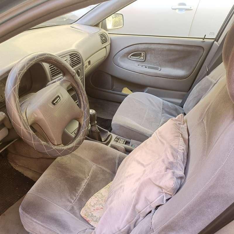 Usata Volvo V40 105 CV (77 kW) 1998 Station wagon