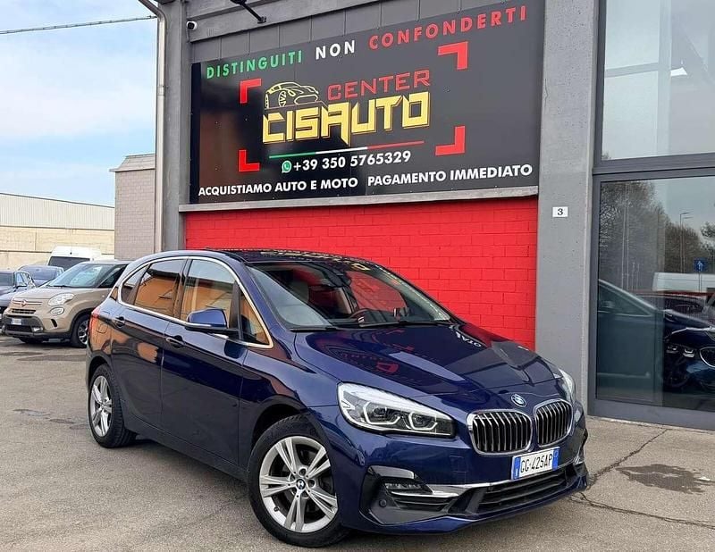 Blu/azzurro Usata 2021 BMW 220 Luxury Line Station wagon | 19.999 € (Ottimo prezzo) - Immagine 1/4