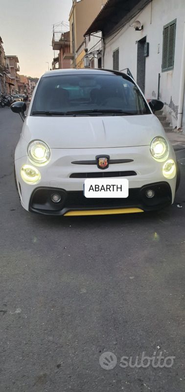 Bianco Usata 2018 Abarth 595 Competizione Due volumi | 20.000 € (Buon prezzo) - Immagine 1/4