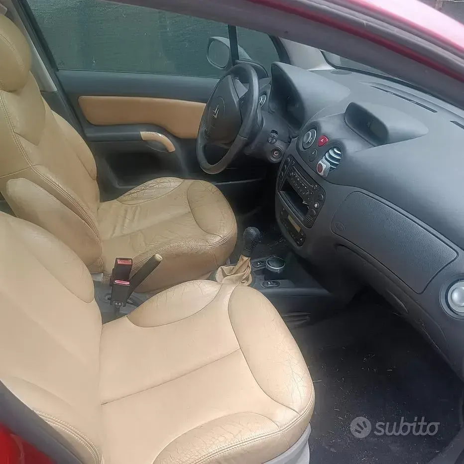 Usata Citroën C3 90 CV (66 kW) 2005 Rosso Berlina