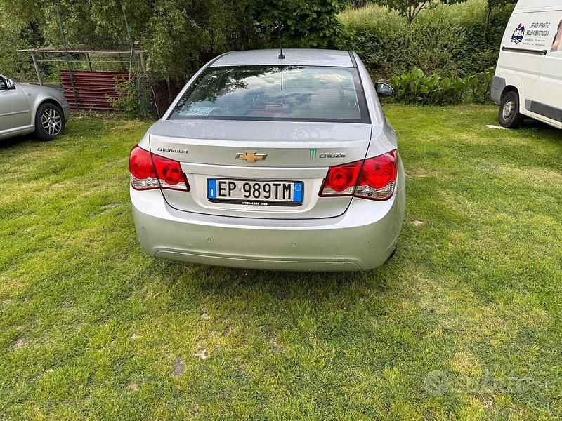 Usata Chevrolet Cruze 163 CV (119 kW) 2013 Grigio Berlina
