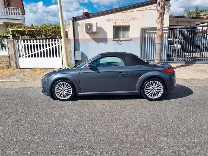 Occasion Audi TT Roadster 180 PK (132 kW) 2016 Grijs Cabriolet