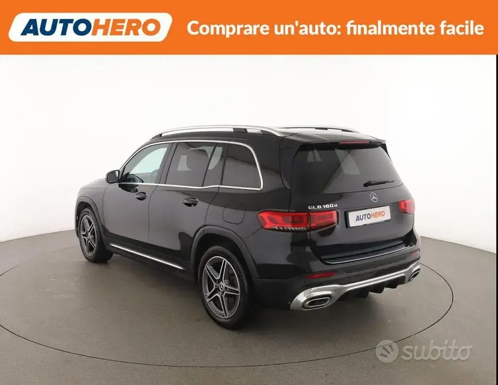 Usata Mercedes GLB180 AMG Line Premium 116 CV (85 kW) 2021 Nero SUV