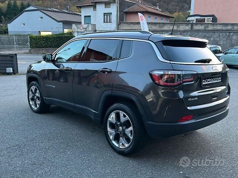 Usata Jeep Compass Limited 140 CV (102 kW) 2019 Grigio SUV