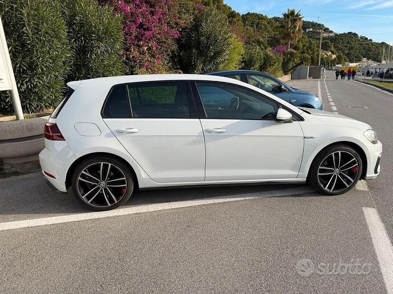 Usata VW Golf VII GTD 2017 Bianco Berlina