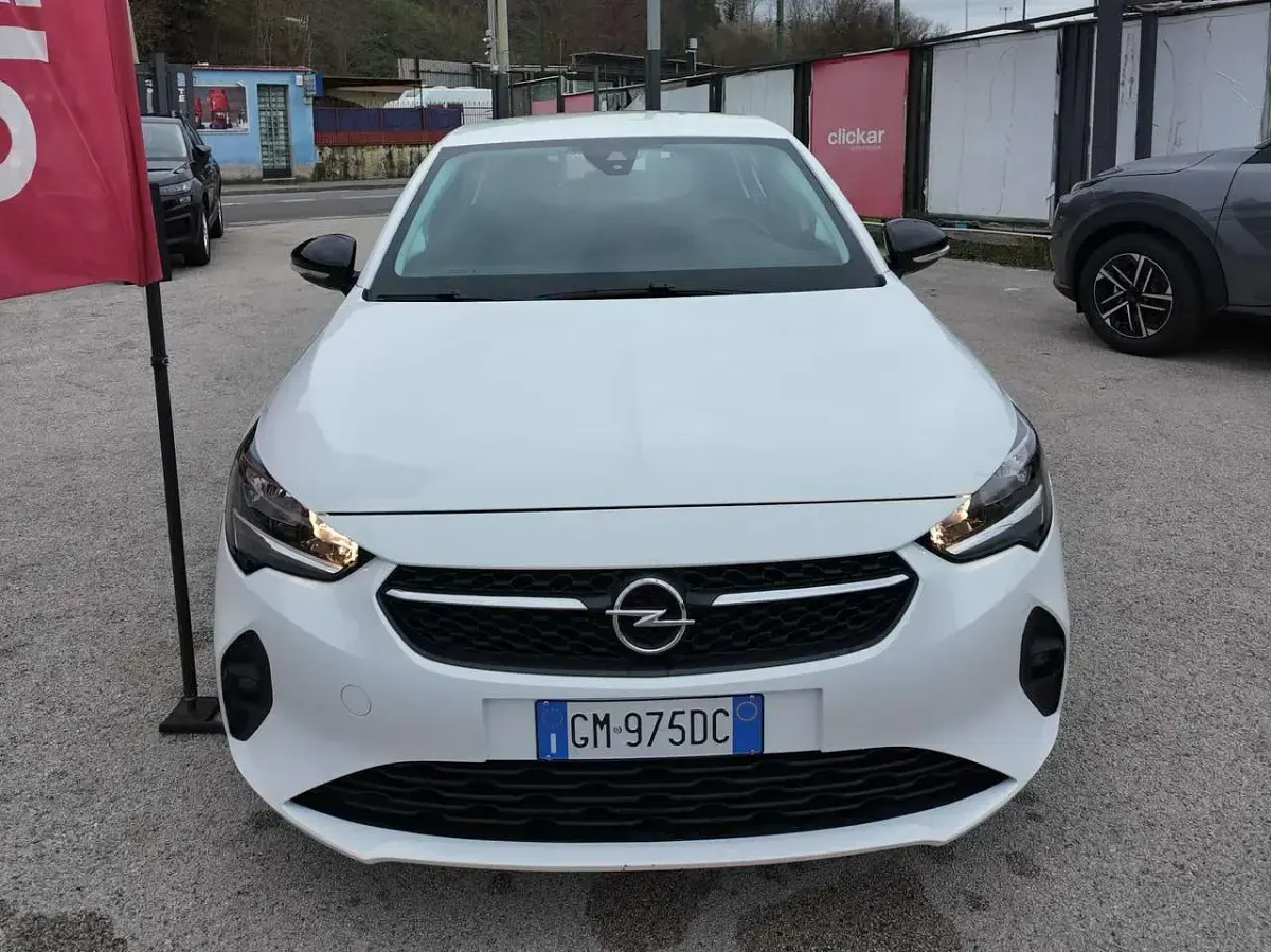 Usata Opel Corsa Edition 101 CV (74 kW) 2022 Bianco Utilitaria