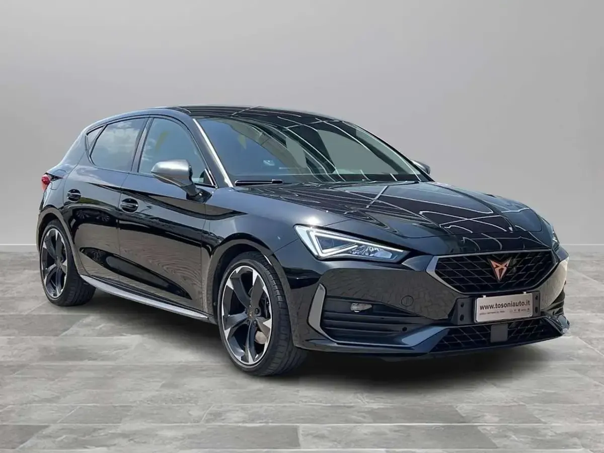 Usata Cupra Leon 150 CV (110 kW) 2024 Other Berlina