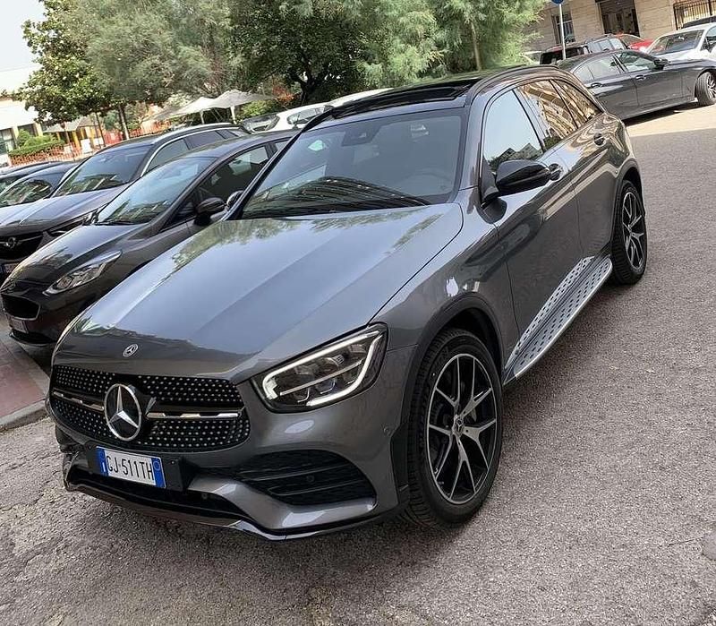 Usata Mercedes GLC220 Premium Plus 194 CV (142 kW) 2022 Grigio SUV