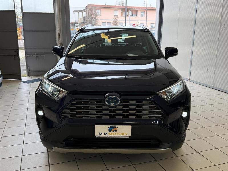 Usata Toyota RAV4 Hybrid Active 178 CV (130 kW) 2022 Blu/azzurro SUV
