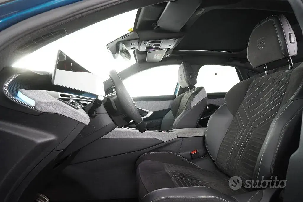 Usata Peugeot 3008 Allure 136 CV (100 kW) 2024 Blu SUV