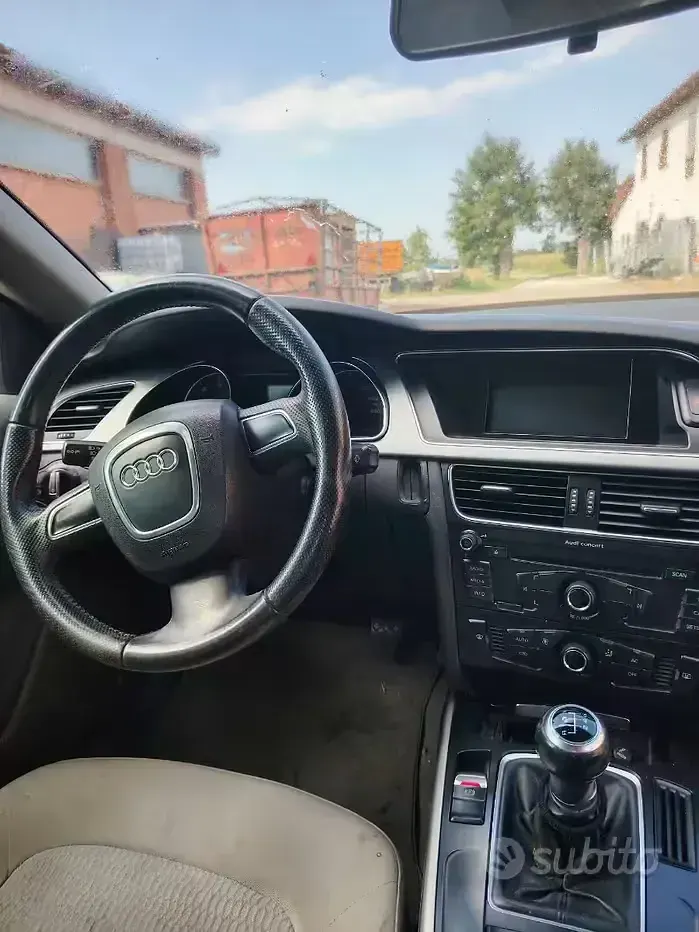 Usata Audi A5 Cabriolet 170 CV (125 kW) 2010 Bianco Cabrio