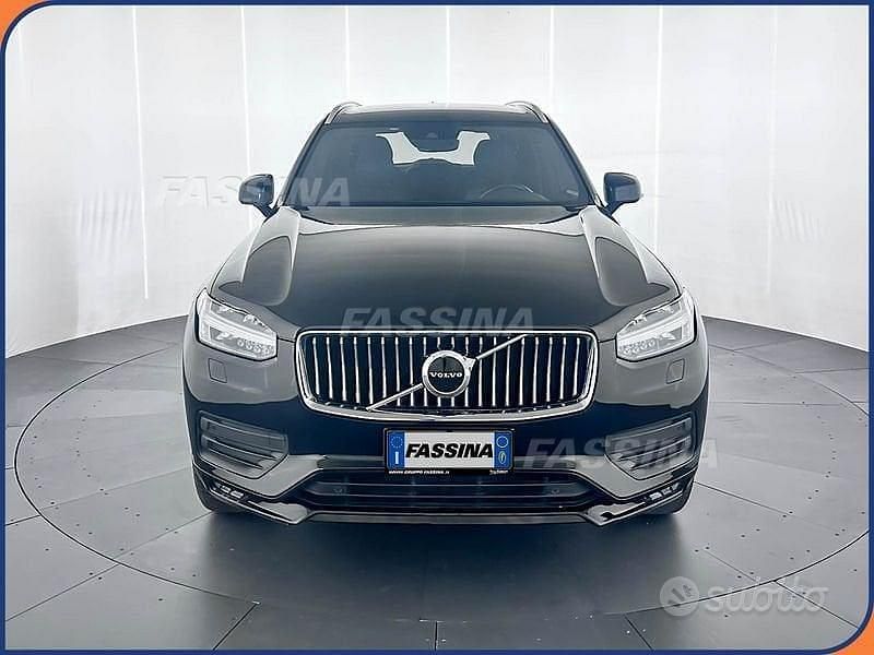 Usata Volvo XC90 Momentum 235 CV (172 kW) 2019 Nero SUV