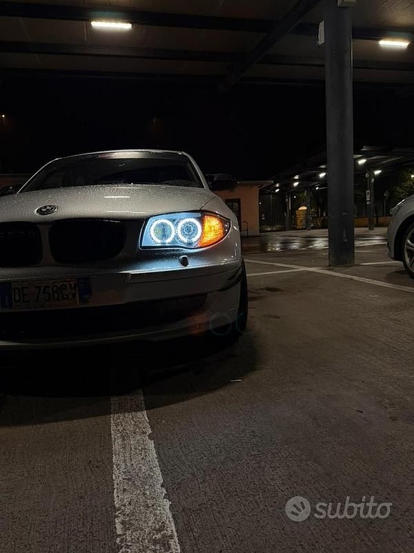 Grigio Usata 2006 BMW 118 Due volumi | 3500 € (Buon prezzo) - Immagine 1/4