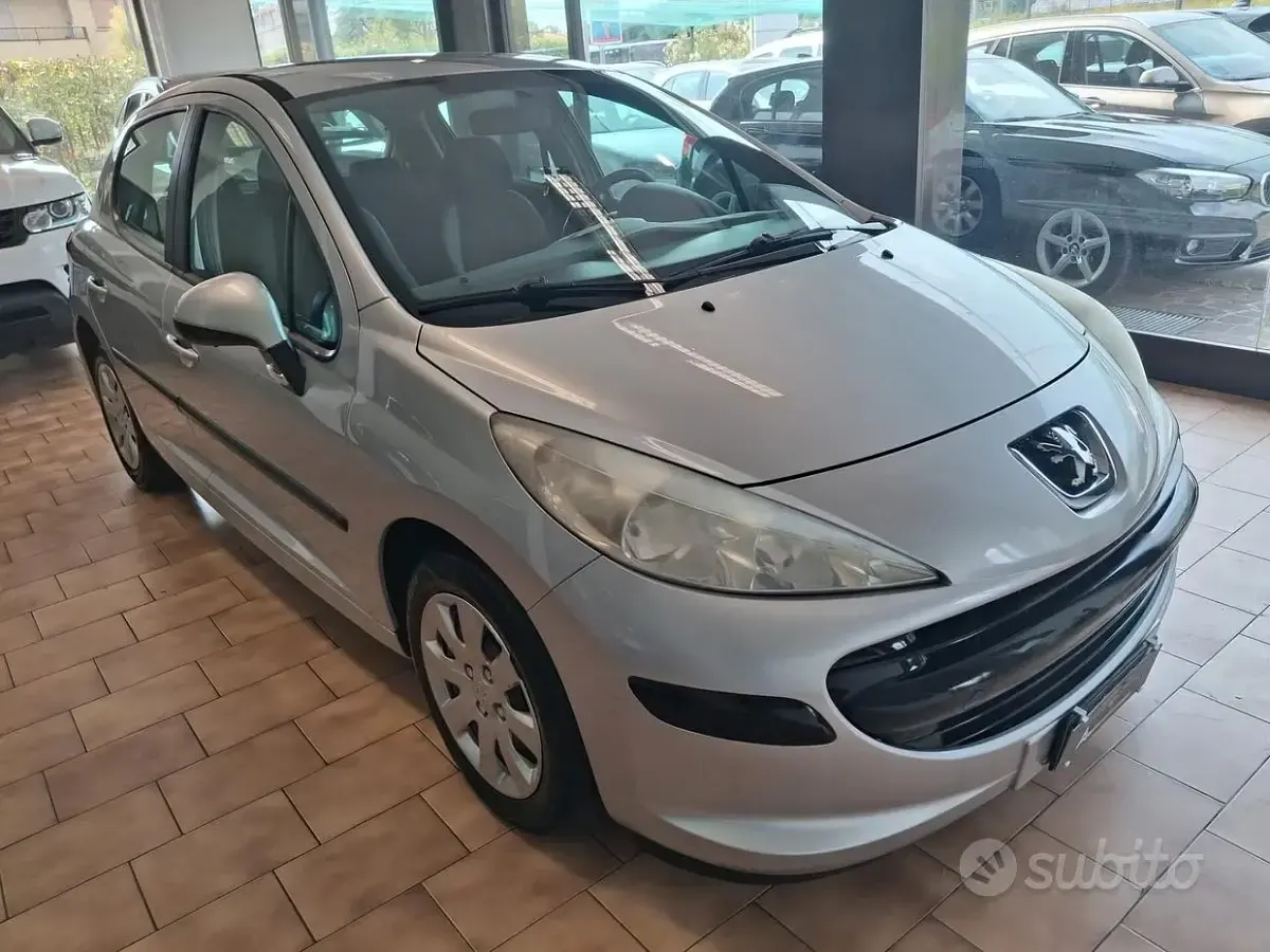 Usata Peugeot 207 73 CV (53 kW) 2006 Grigio Berlina
