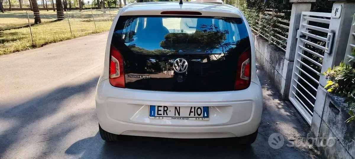 Usata VW up! 2013 Bianco Utilitaria