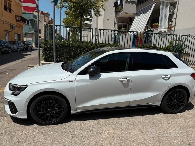 Usata Audi A3 S-Line 150 CV (110 kW) 2024 Bianco Berlina