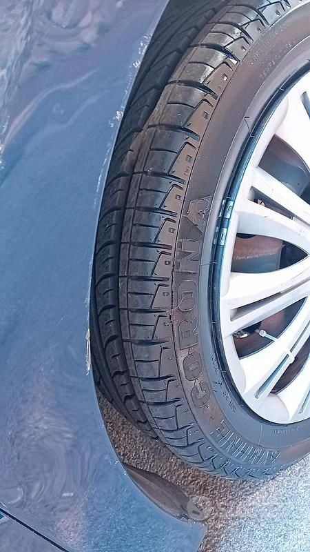 Usata Peugeot 207 90 CV (66 kW) 2006 Blu Berlina