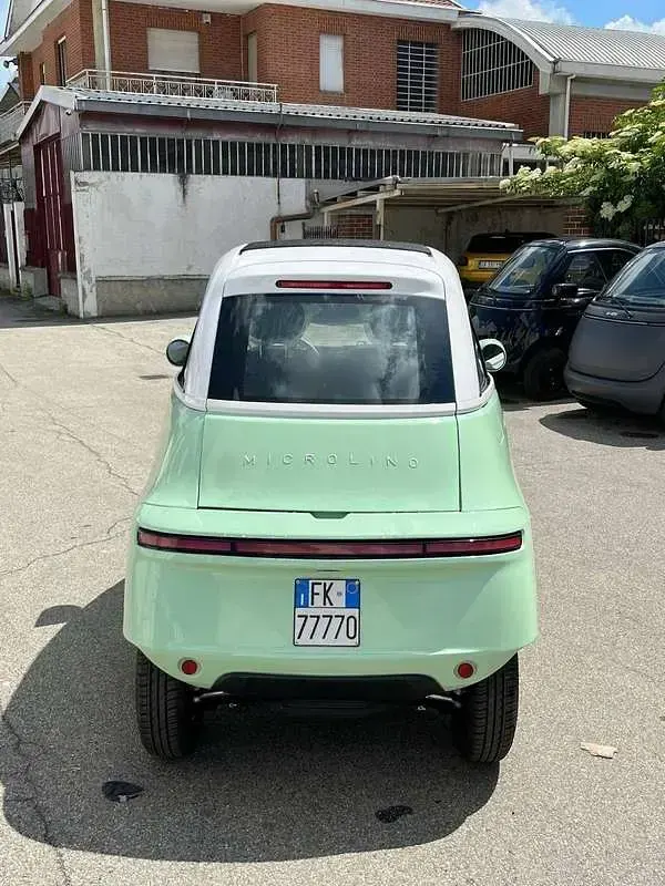 Usata Micro Microlino 13 kW (18 CV) 2025 Verde Utilitaria
